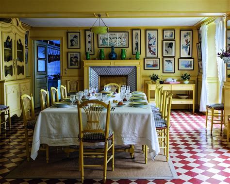 givenchy casa monet|monet dining room giverny.